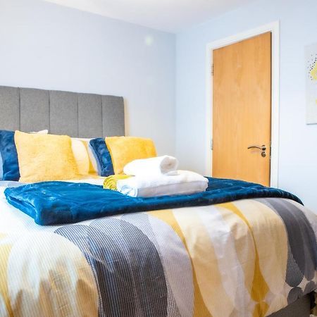 Newly Furnished Appartment Near Train Station Wolverhampton Ngoại thất bức ảnh