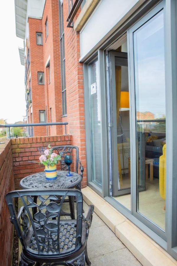 Newly Furnished Appartment Near Train Station Wolverhampton Ngoại thất bức ảnh
