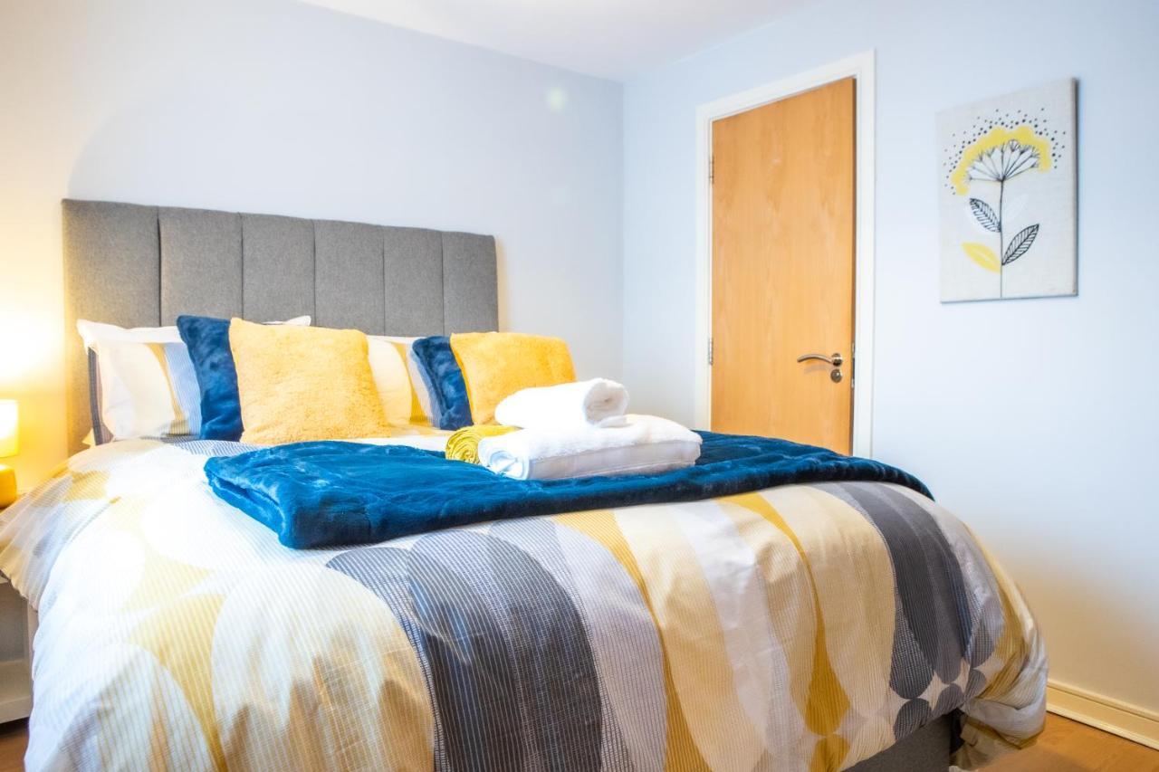 Newly Furnished Appartment Near Train Station Wolverhampton Ngoại thất bức ảnh